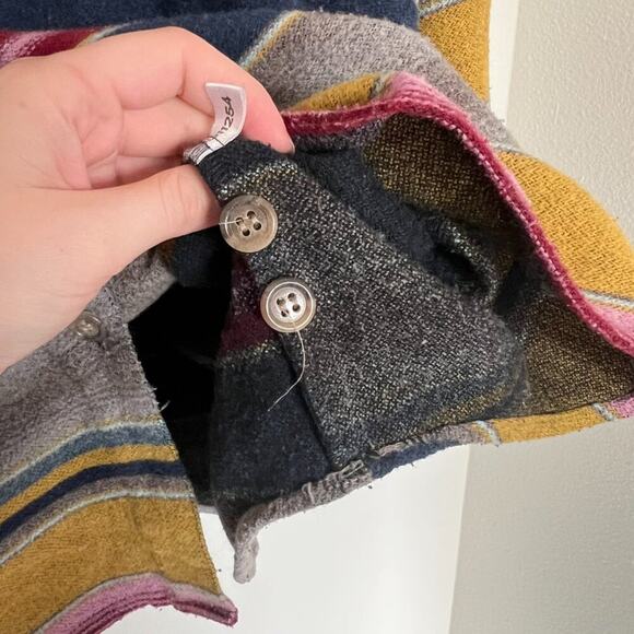 Vintage Venezia Wool Blend Serape Stripe Button Down Shirt - Picture 6 of 8